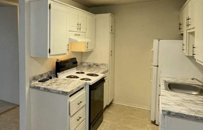 3 beds, 1 bath, $1,499