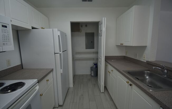 1 bed, 1 bath, $1,350, Unit # 207