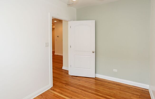 2 beds, 1 bath, 753 sqft, $2,650, Unit 3804M-1