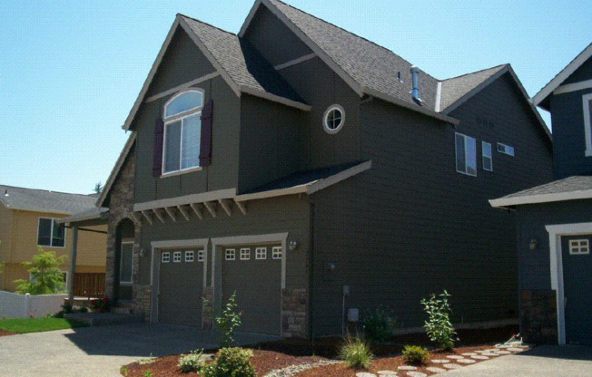 Beautiful Family Home at Hobbs Farms