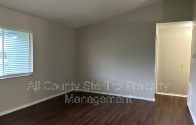 923 BRYAN CT