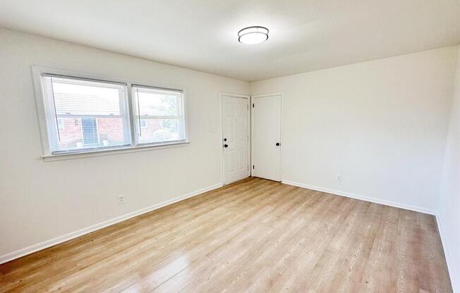 815 Dana Place - C