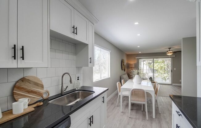 1 bed, 1 bath, 780 sqft, $2,245, Unit 4751-23