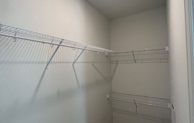 1 bed, 1 bath, 859 sqft, $1,600, Unit A103