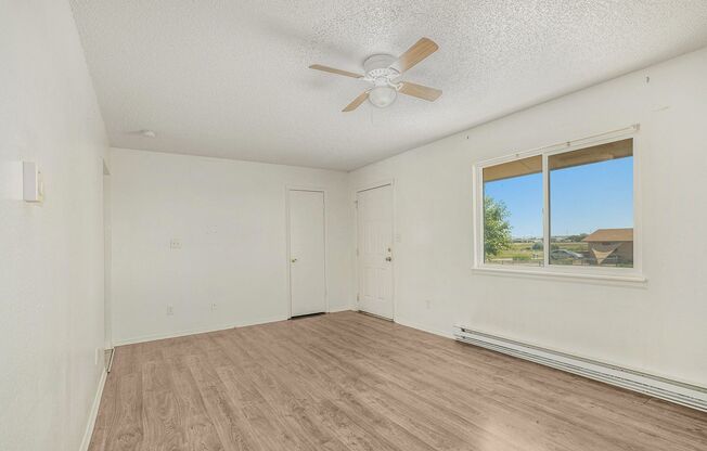 2BD/1BA in Pueblo West!
