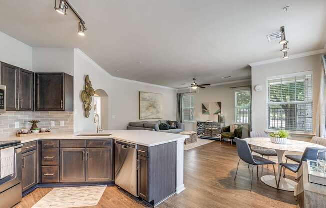 Best Modern Apartments in Katy, TX