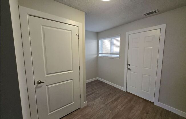 1 bed, 1 bath, 650 sqft, $1,150, Unit 1523-01