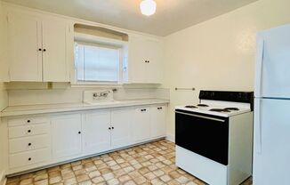 1 bed, 1 bath, $899, Unit 5