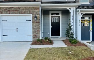 3 beds, 2.5 baths, $2,395