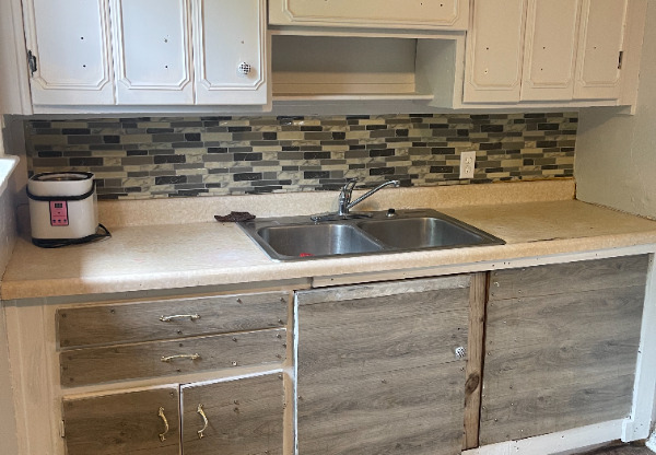 2914 LETOURNEAU DR