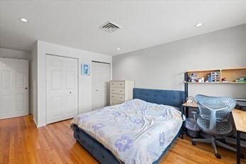 2 beds, 2 baths, 871 sqft, $2,950, Unit 721