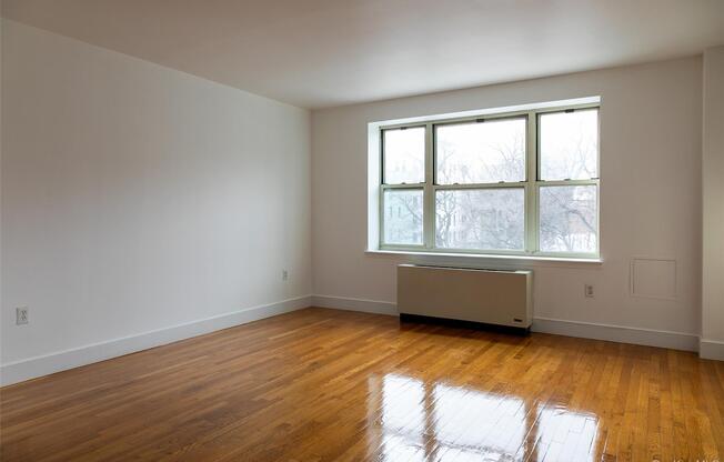 362 SAINT NICHOLAS AVE
