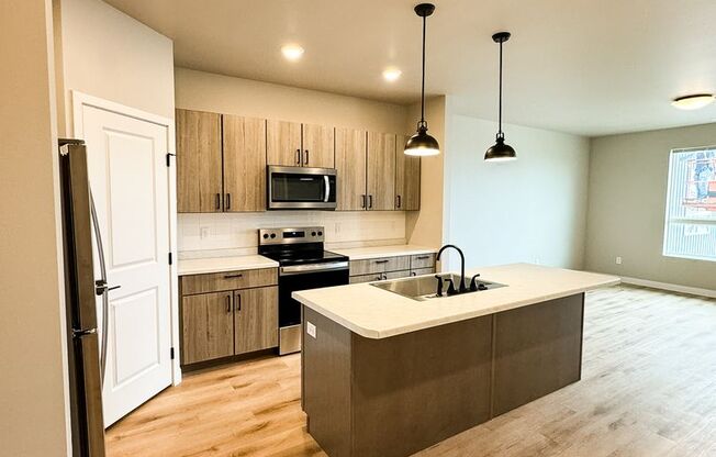 1 bed, 1 bath, 778 sqft, $1,250, Unit C240