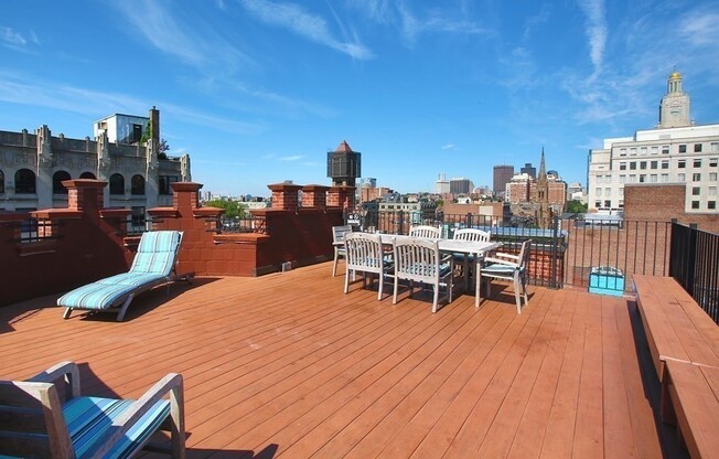 Studio, 1 bath, 350 sqft, $3,000, Unit 1L