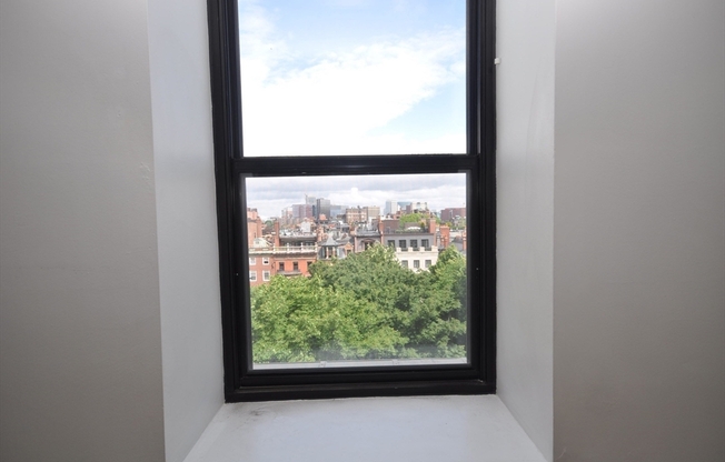 Studio, 1 bath, 436 sqft, $2,975, Unit 615