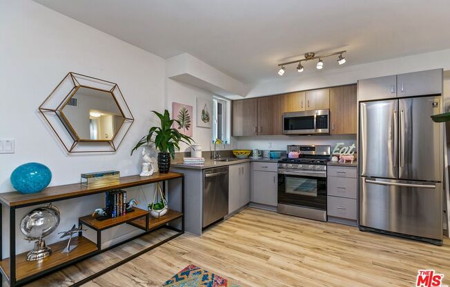 1 bed, 1 bath, 500 sqft, $1,795, Unit 105