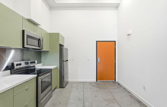 2 beds, 1 bath, 695 sqft, $2,495, Unit 616