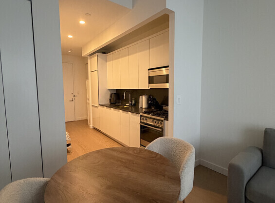 180 Water St 419