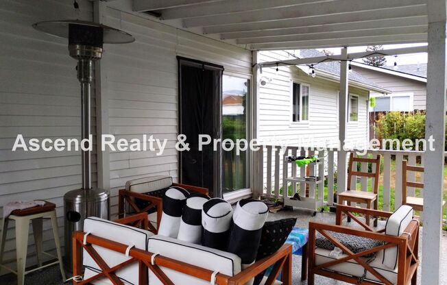 3 beds, 2 baths, $2,475