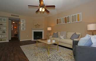 Stonegate Apartments in Palm Harbor, FL photo of living room