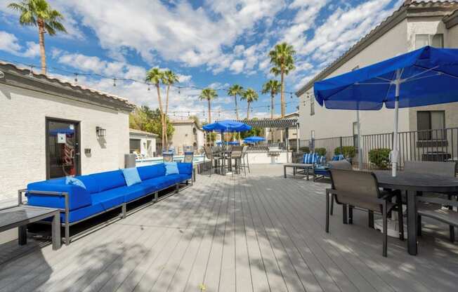 Bayside Apartments Clubhouse Patio with Seating