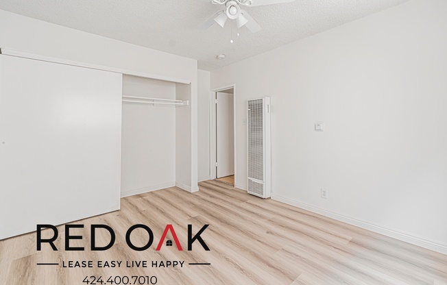 3021 N SANTA FE AVE