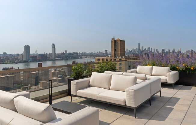 1 bed, 1 bath, $5,410, Unit 2203