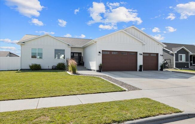 Beautiful Heights Home!