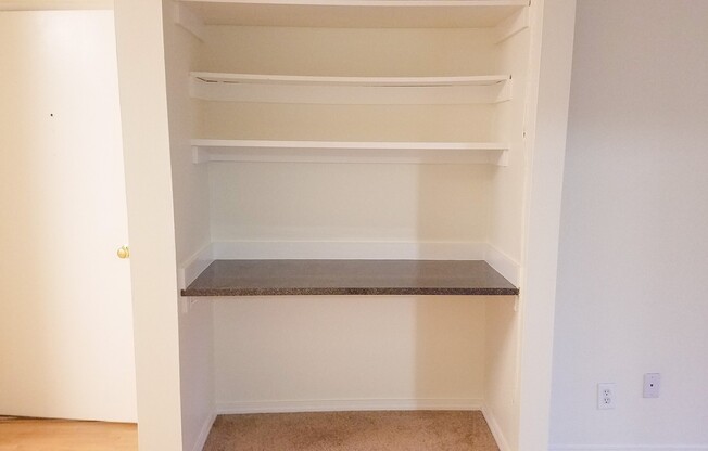 2 beds, 1 bath, 675 sqft, $2,295, Unit 302