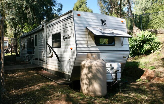 1Br 1Ba Trailer in Eucalyptus Hills