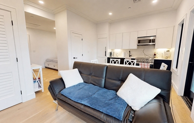 1 bed, 1 bath, 540 sqft, $2,900, Unit 608