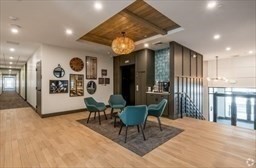 3 beds, 3.5 baths, 2,615 sqft, $5,250, Unit 5