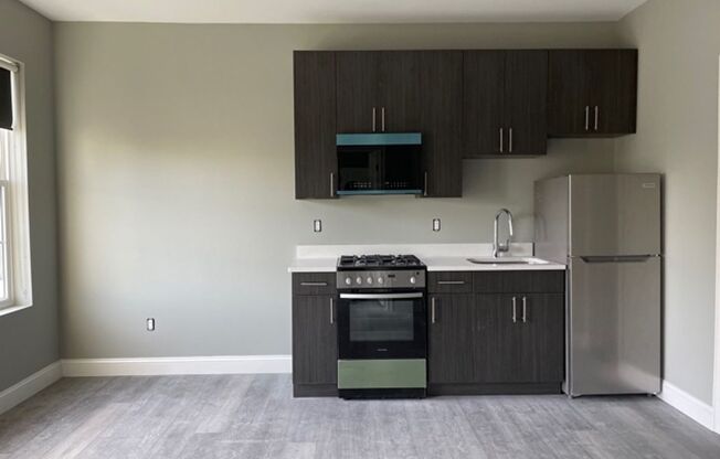 Walnut Shirley, LLC