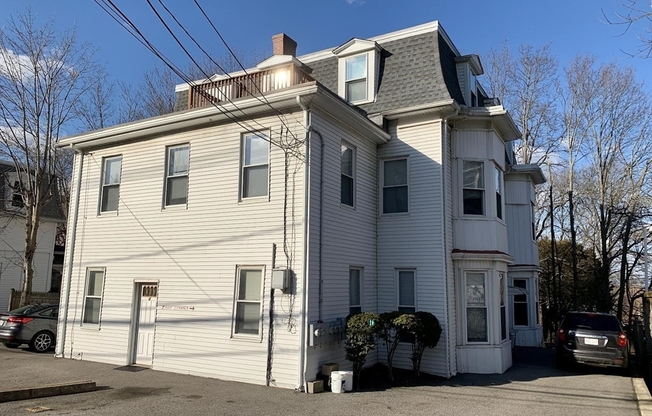 7 MT VERNON ST