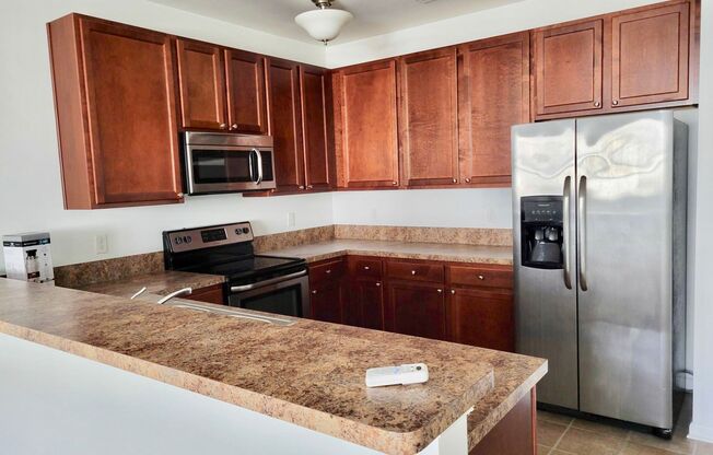 2BD/2BA Condo in Chesapeake New Paint & New Carpet!!