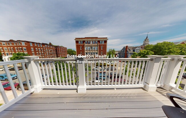 104 Highland Ave # 1R