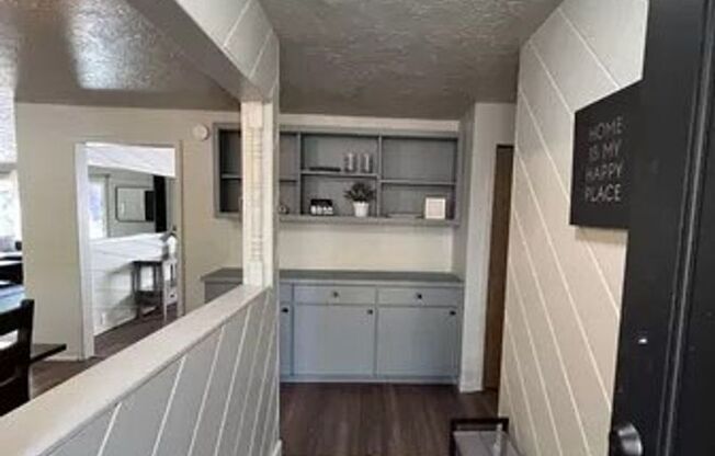 3 beds, 2 baths, $2,400