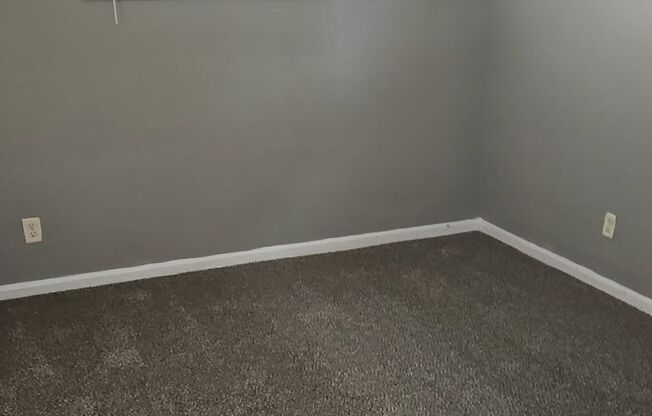 2 beds, 1 bath, 750 sqft, $1,020, Unit B07 1060 01