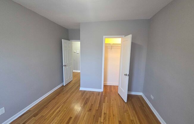 7542 S Stewart Ave (NEW)