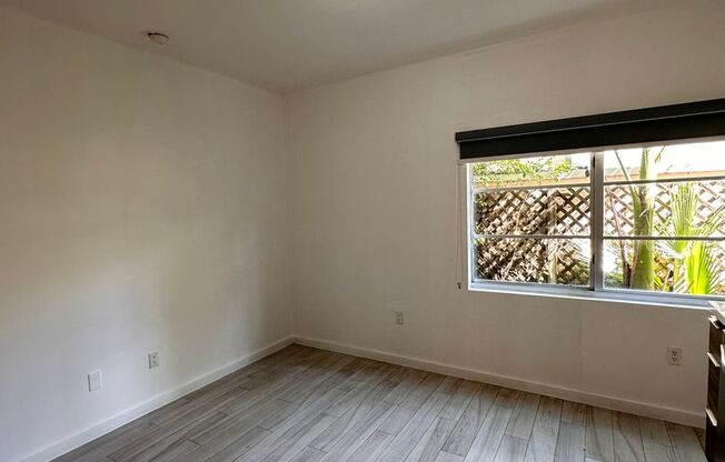 BRAND NEW 1BD APT IN THE HEART OF ART DECO