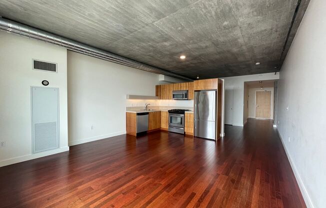 Studio, 1 bath, $1,645