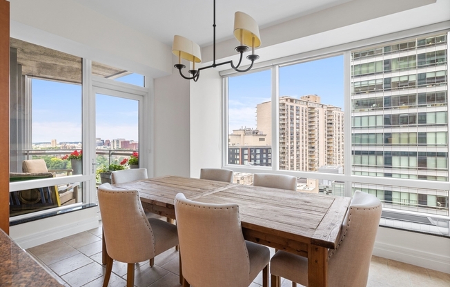 4 beds, 3.5 baths, 3,246 sqft, $35,000, Unit 19E