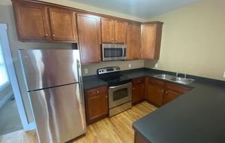 2 beds, 2 baths, $1,700