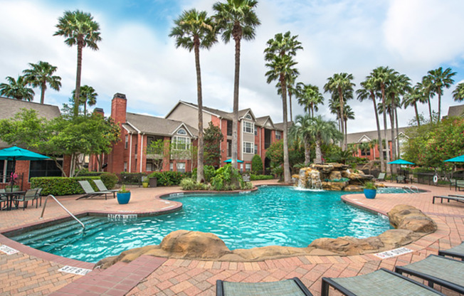 Check out our exclusive resort-inspired pool and courtyard