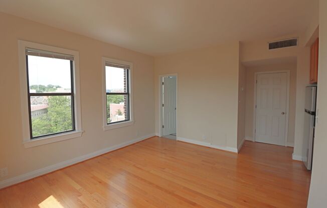 Studio, 1 bath, 460 sqft, $1,750, Unit H612