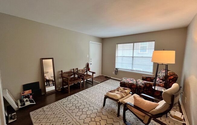 1107 N Locust St.