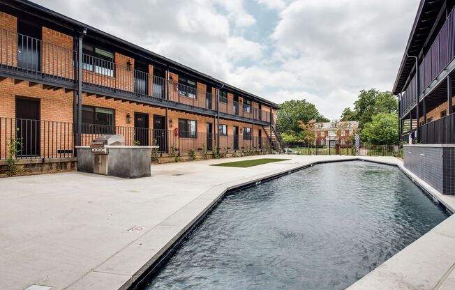 2 beds, 1 bath, 912 sqft, $1,350, Unit 2205