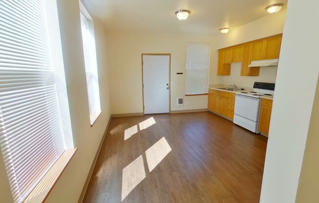 1839 Patterson Alley