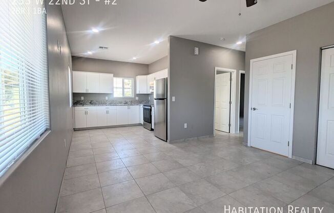 233 W 22 ST