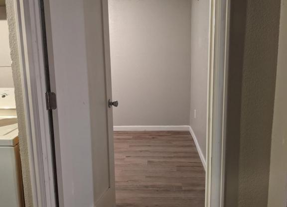 1 bed, 1 bath, 88 sqft, $800